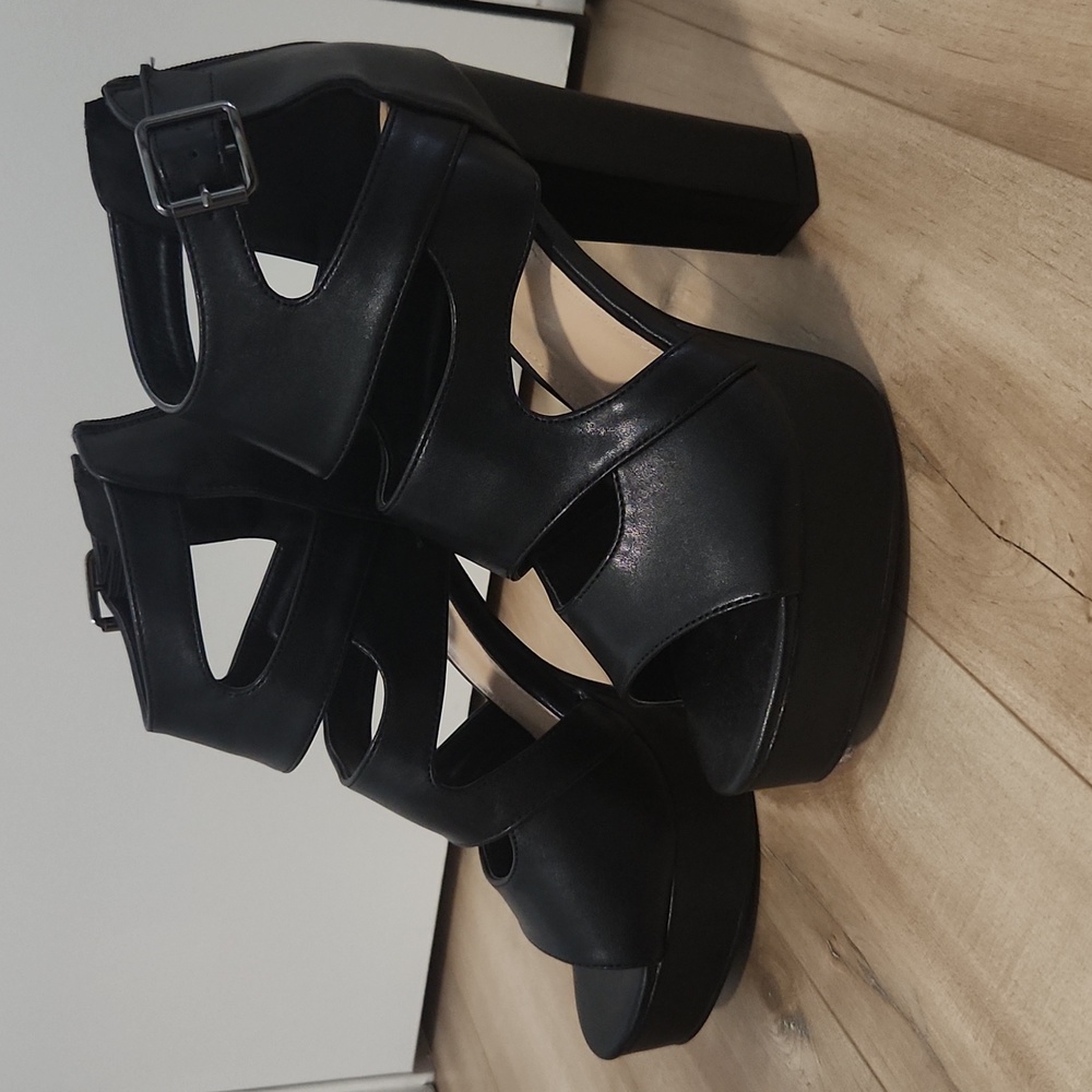 Black block heels size 8